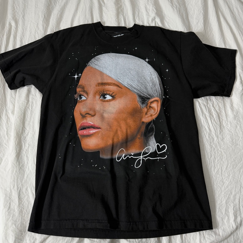 New Ariana Grande tee